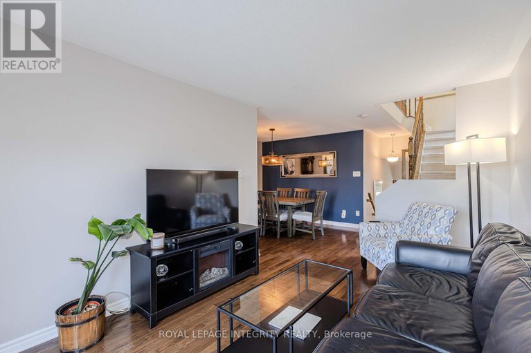 28738555/218-catamount-court/emerald-meadowstrailwest/ottawa/ontario/K2M0A9_15