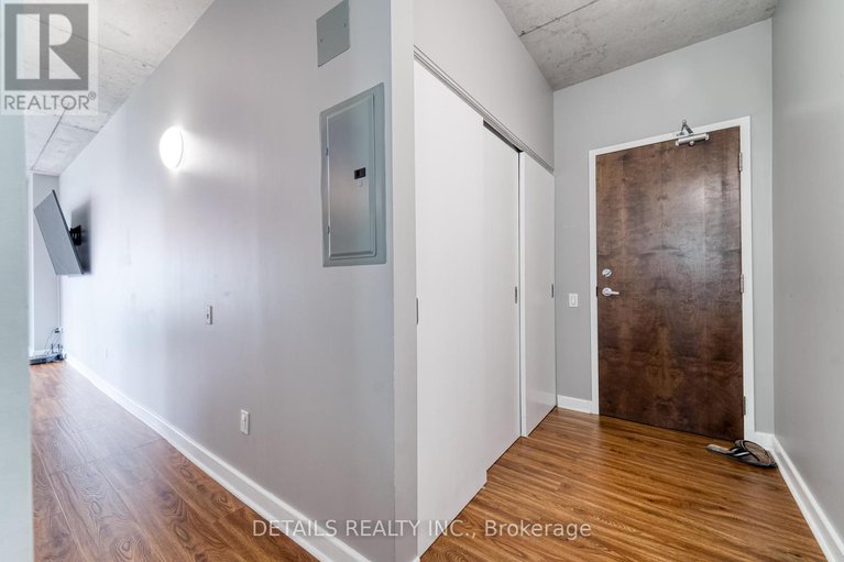 28621654/308-180-york-street/lower-townbyward-market/ottawa/ontario/K1N1J6_16