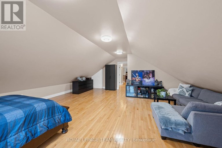 29572534/5440-wadell-court/manotick-village-manotick-estates/ottawa/ontario/K4M1L3_34