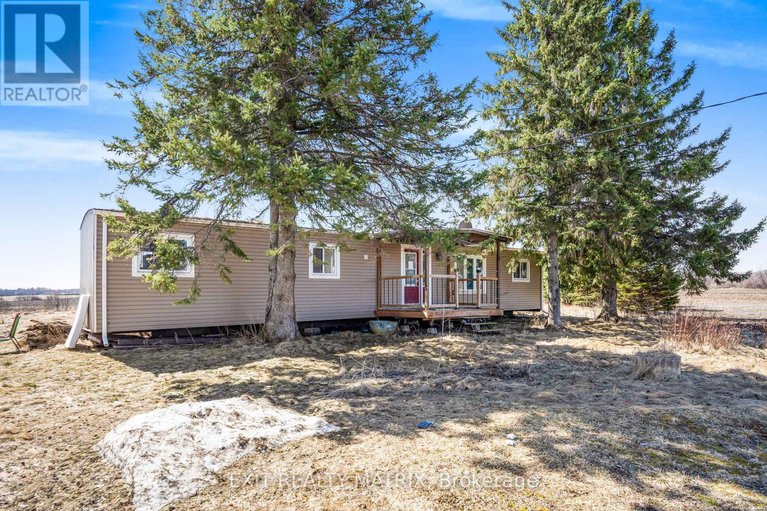 27835677/5095-fatima-street/east-hawkesbury-twp/east-hawkesbury/ontario/K0B1P0_3