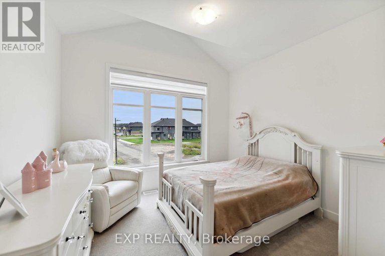 29572525/748-ovation-grove/leitrim/ottawa/ontario/K1T0X6_34