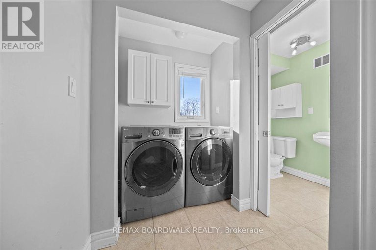 29344608/7089-bush-drive/greely/ottawa/ontario/K4P1M8_18