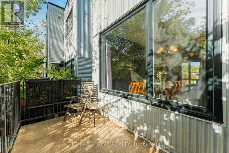 29397114/110-little-london-private/lower-town/ottawa/ontario/K1N0A5_29