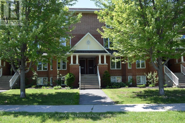 28559260/281-aquaview-drive/avalon-east/ottawa/ontario/K4A0B6_1