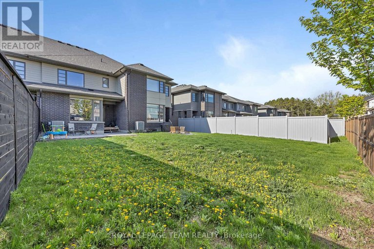 28504001/522-borbridge-avenue/riverside-southgloucester-glen/ottawa/ontario/K4M0H9_43