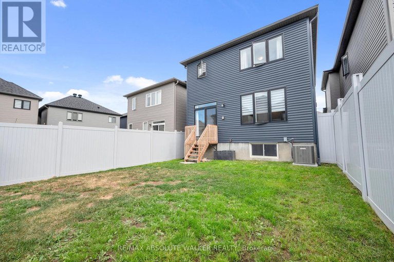 28786896/21-fossa-terrace-n/half-moon-bay/ottawa/ontario/K2J6W4_32