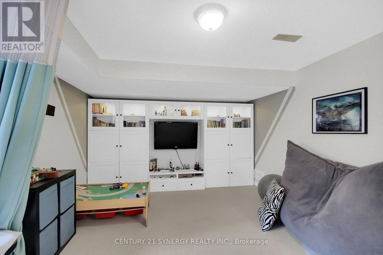 28555720/251-mojave-crescent/stittsville-north/ottawa/ontario/K2S0H6_43