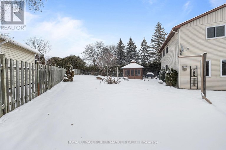 29177259/976-laporte-street/town-of-rockland/clarence-rockland/ontario/K4K1A5_32
