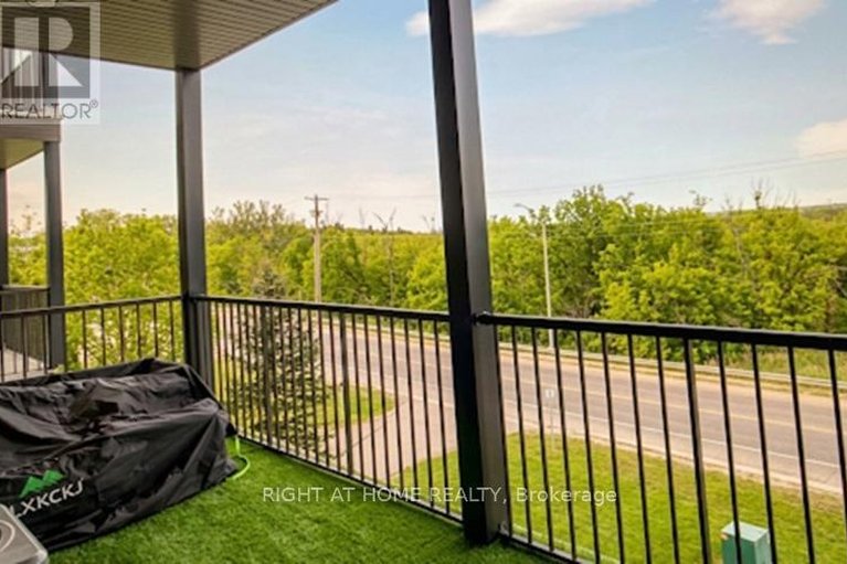 29593321/6-30-prestige-circle/chatelaine-village/ottawa/ontario/K4A0W9_13