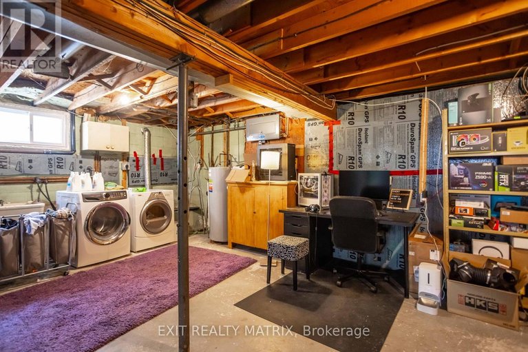 29601453/474-queen-street/winchester/north-dundas/ontario/K0C2K0_24