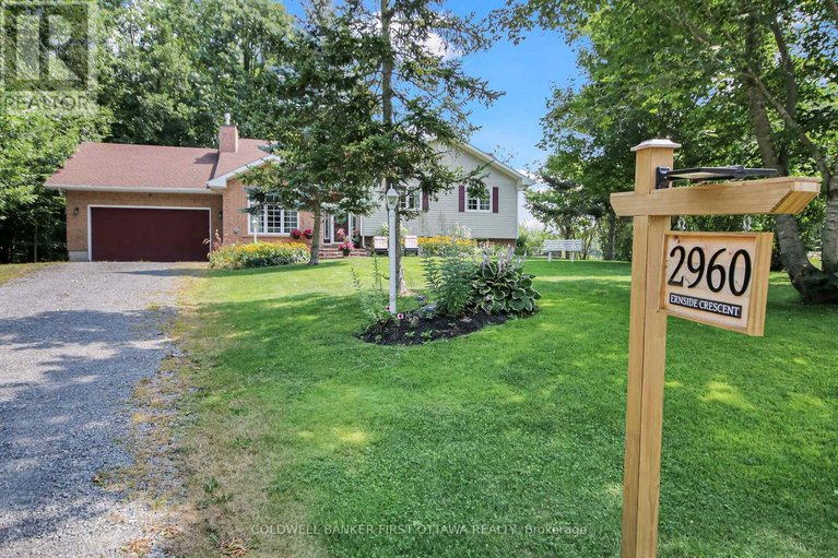 29480327/2960-ernside-crescent/cumberland-estates/ottawa/ontario/K4C1B6_48