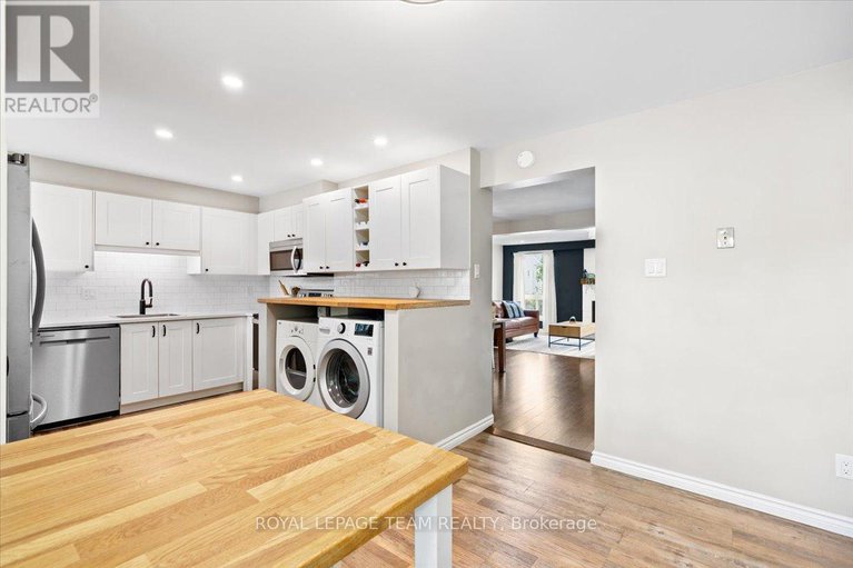 28637798/13-kedgewick-court/tanglewood/ottawa/ontario/K2G4M9_23
