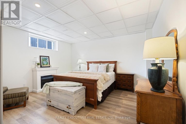 29450601/69-mill-street/chesterville/north-dundas/ontario/K0C1H0_32