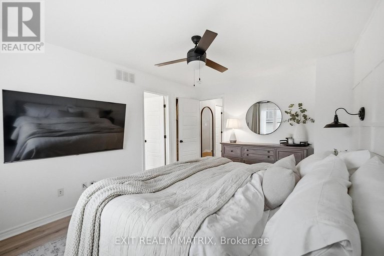29679101/553-jackdaw-avenue/half-moon-bay/ottawa/ontario/K2J6N1_18