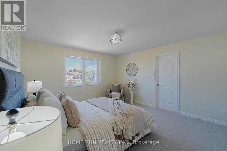 28817994/1576-carronbridge-circle/emerald-meadowstrailwest/ottawa/ontario/K2M0G5_37