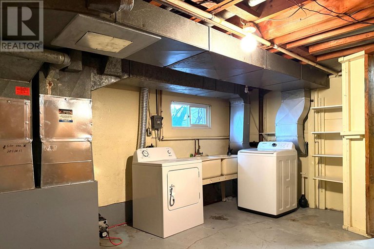 29085138/2527-needham-crescent/brookfield-gardens/ottawa/ontario/K1V6K1_33