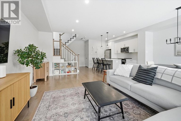 29307489/518-stadacone-row/camelot/ottawa/ontario/K4A1J8_17