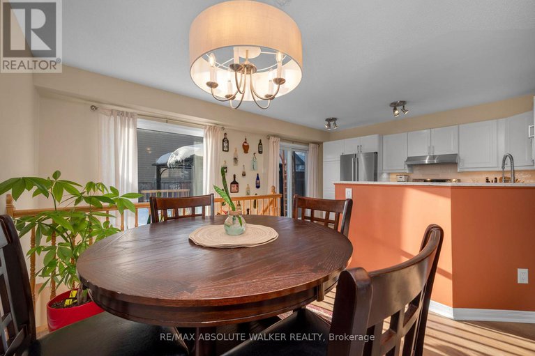 29366736/2083-breezewood-street/springridgeeast-village/ottawa/ontario/K4A4R7_10