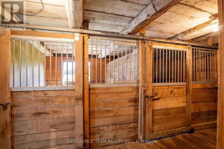 28049956/2940-county-rd-20-road/north-glengarry-kenyon-twp/north-glengarry/ontario/K0C1T0_26