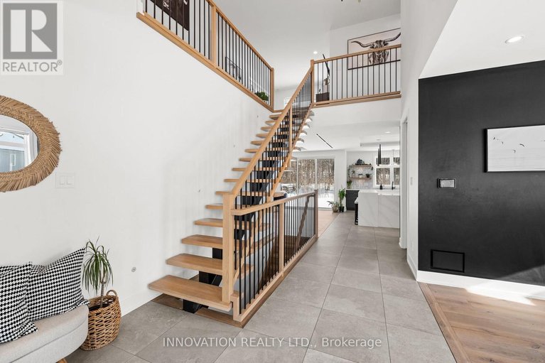 29436739/195-charlies-lane/carp/ottawa/ontario/K0A1L0_4