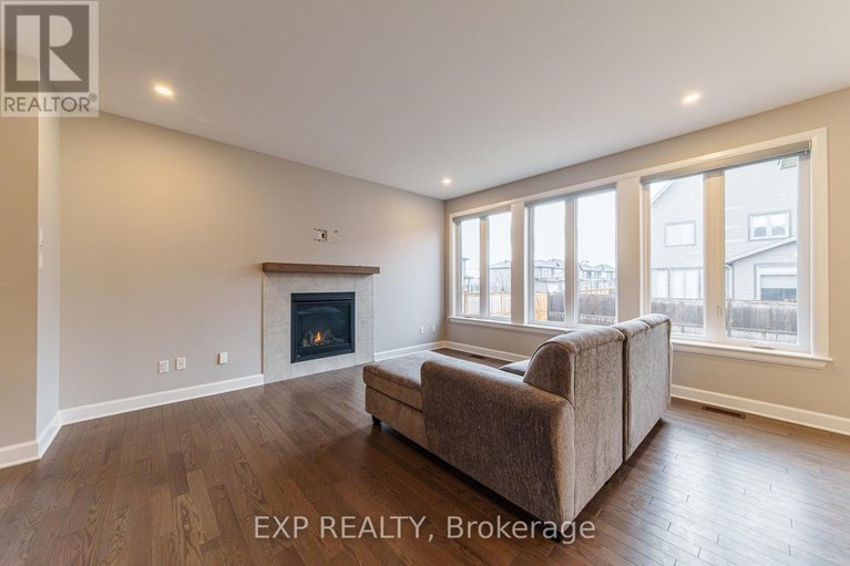 29599484/896-sendero-way/remainder-of-stittsville-area/ottawa/ontario/K2S2W8_10