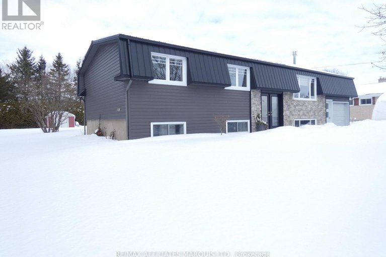 29417748/20391-park-crescent/south-glengarry-charlottenburgh-twp/south-glengarry/ontario/K0C1L0_1