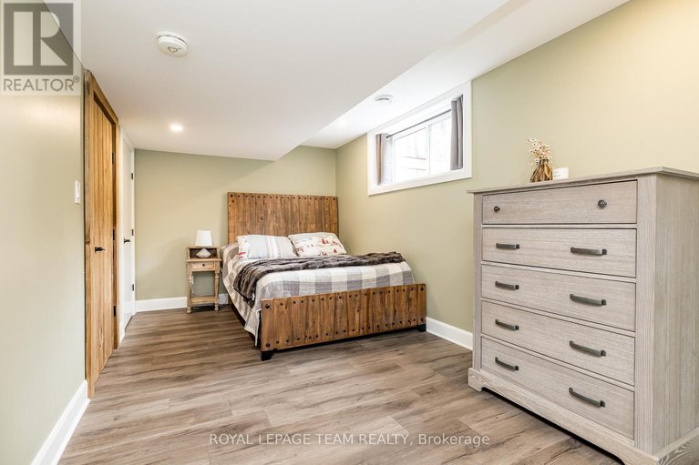 28924713/102-brookberry-crescent/north-grenville-twp-kemptville-south/north-grenville/ontario/K0G1J0_39
