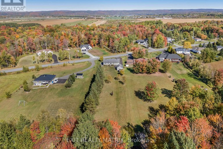 28989592/1582-sandy-hill-road/champlain-twp/champlain/ontario/K6A2R2_32