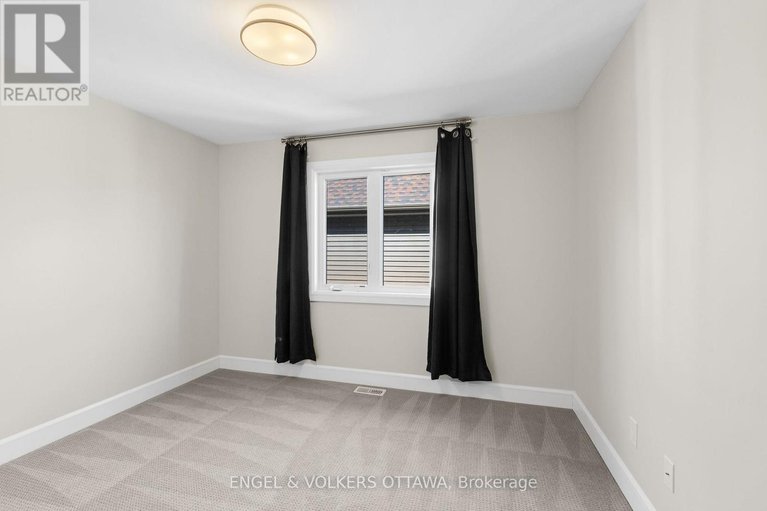 29081106/122-helen-rapp-way/blossom-parkkemp-parkfindlay-creek/ottawa/ontario/K1T0N4_25