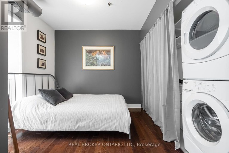 29635682/102-360-cumberland-street/lower-townbyward-market/ottawa/ontario/K1N0B1_16