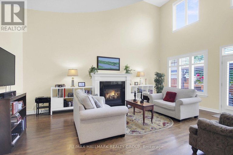 28613594/30-oakbriar-crescent/stonebridge/ottawa/ontario/K2J5G1_16