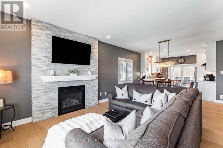 29658311/20309-andrea-avenue/lancaster/south-glengarry/ontario/K0C2C0_9