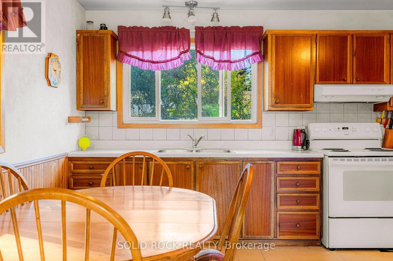 28794661/41-sarah-street/augusta-twp/augusta/ontario/K0E1P0_13