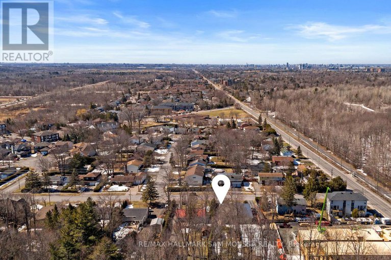 28117706/2624-cleroux-crescent/blackburn-hamlet-south/ottawa/ontario/K1W1B5_38