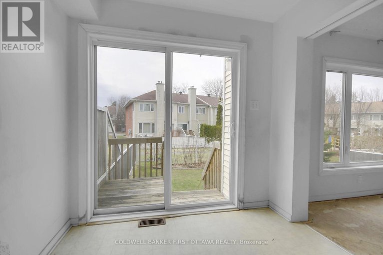 28221076/24-6141-red-willow-drive/chapel-hill/ottawa/ontario/K1C7J7_14