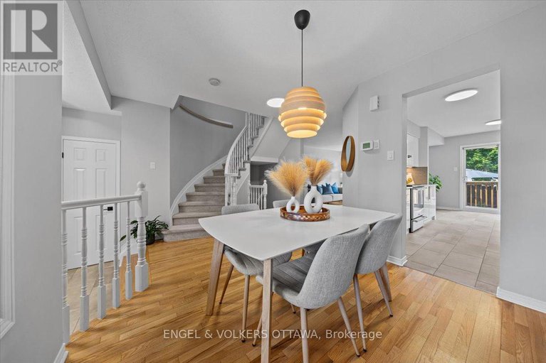 28652467/107-redpath-drive/pheasant-run/ottawa/ontario/K2G6K4_10