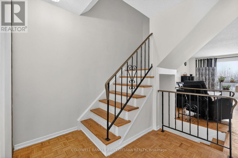 29449932/17-300-stone-quarry-private-s/carson-meadows/ottawa/ontario/K1K3Y2_35