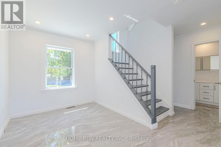 28377088/92-meadowlands-drive/meadowlandscrestview/ottawa/ontario/K2G2R8_26
