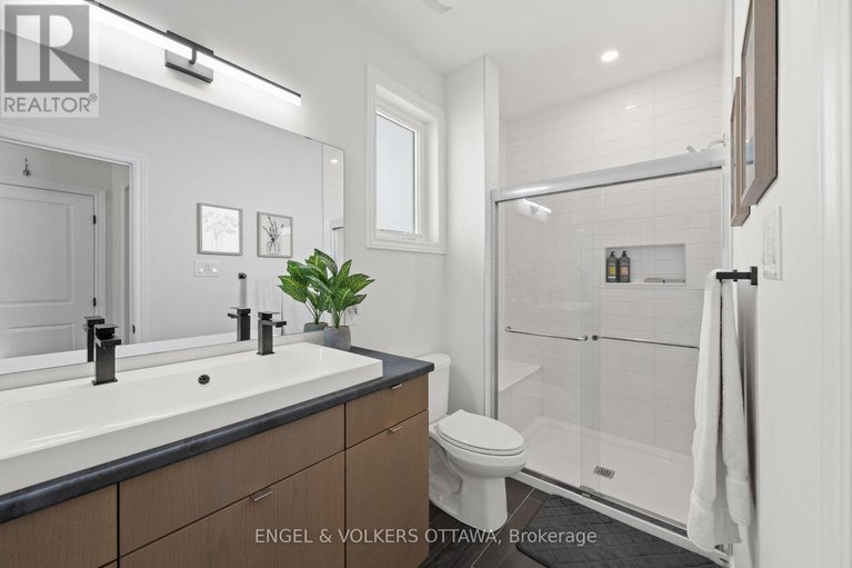 28785703/209-blackhorse-drive/north-grenville-twp-kemptville-south/north-grenville/ontario/K0G1J0_21