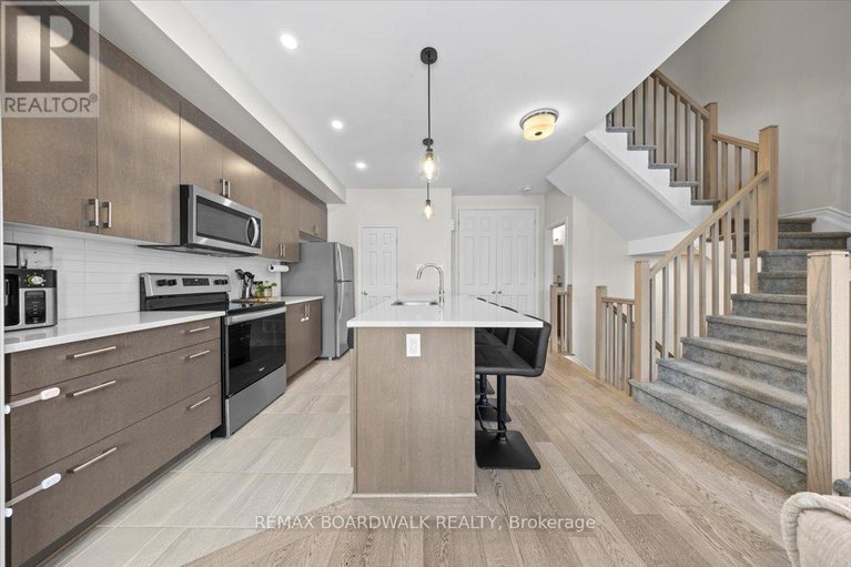 29580102/274-pastel-way/half-moon-bay/ottawa/ontario/K2J6C1_6