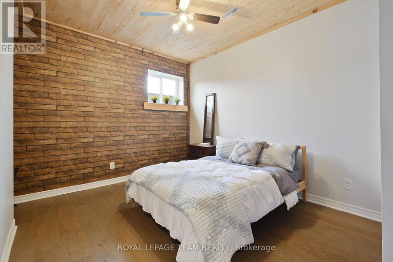 28816786/5410-rockdale-road/vars-area/ottawa/ontario/K0A3H0_35