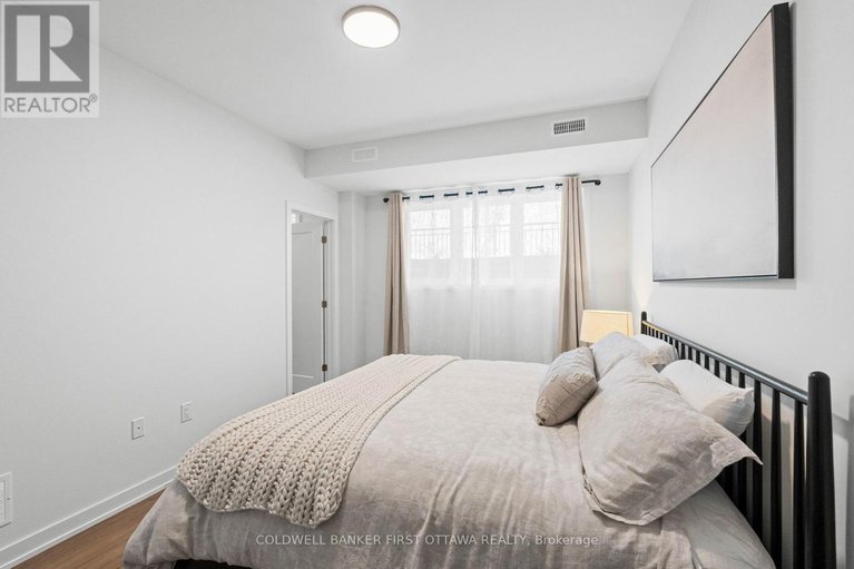 28884338/d-810-roger-griffiths-avenue/katimavik/ottawa/ontario/K2S3A9_22