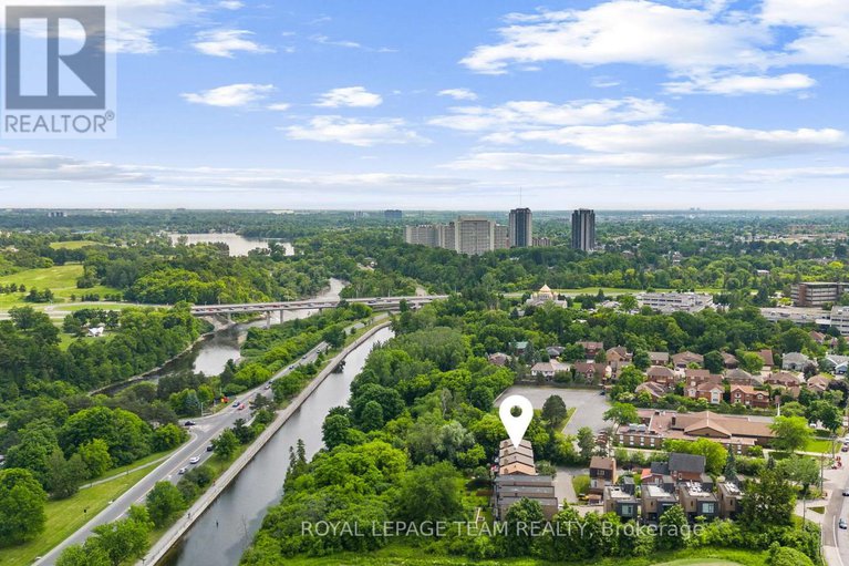 28509475/4-1011-prince-of-wales-drive/experimental-farm/ottawa/ontario/K2C3K1_28