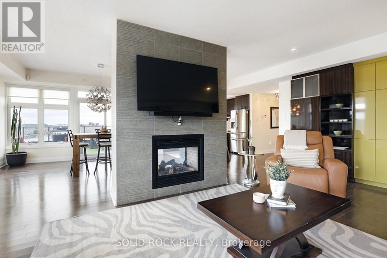 28793734/401-200-glenroy-gilbert-drive/strandherd/ottawa/ontario/K2J5W2_16