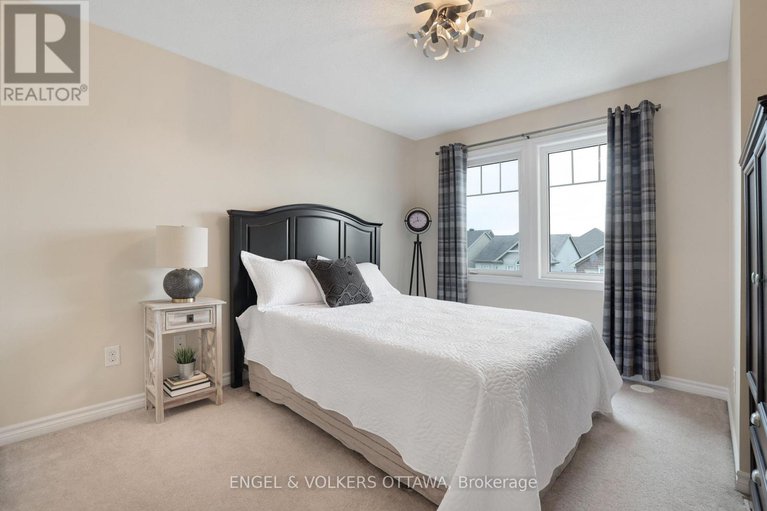 28759795/2421-nutgrove-avenue/half-moon-bay/ottawa/ontario/K2J0X4_24