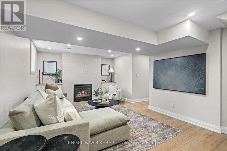 27914268/51-ross-avenue/ottawa-west/ottawa/ontario/K1Y0N4_34