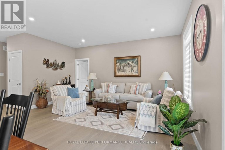 29626647/42-forrester-way/long-sault/south-stormont/ontario/K0C1P0_17