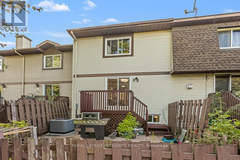 28861300/498-sandhamn-private/hunt-club-parkgreenboro/ottawa/ontario/K1T2Z6_38