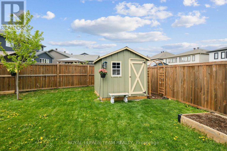 28427098/240-boyd-street/carleton-place/carleton-place/ontario/K7C0H3_49