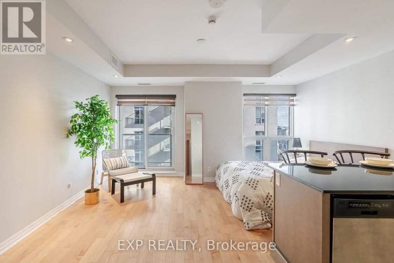 28786083/2308-242-rideau-street/sandy-hill/ottawa/ontario/K1N0B7_10